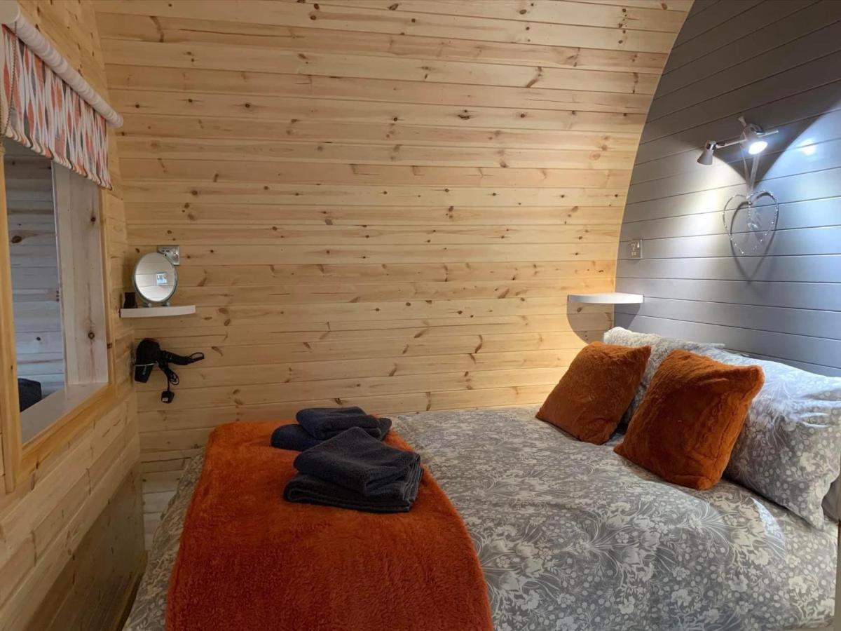 Hotel Daviot Luxury Pods à Inverness Extérieur photo